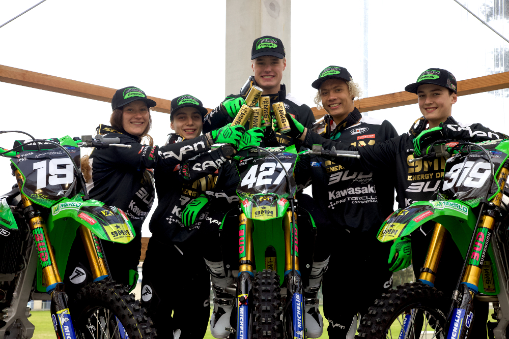 BIRTH OF THE TEAM " 9MM ENERGY DRINK BUD RACING KAWASAKI ". 9MM ENERGY DRINK